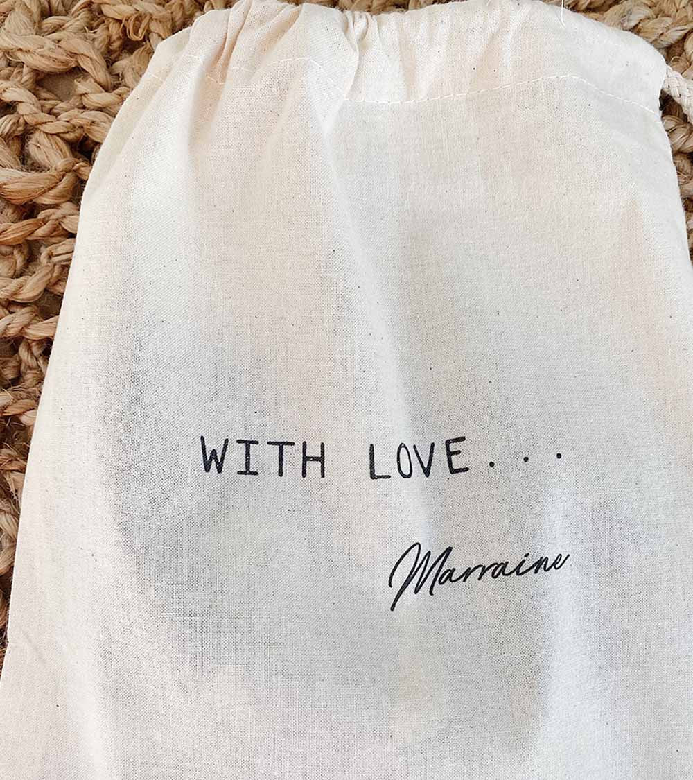 Pochon Personnalisé "With Love" – Le Cadeau Empli d'Amour
