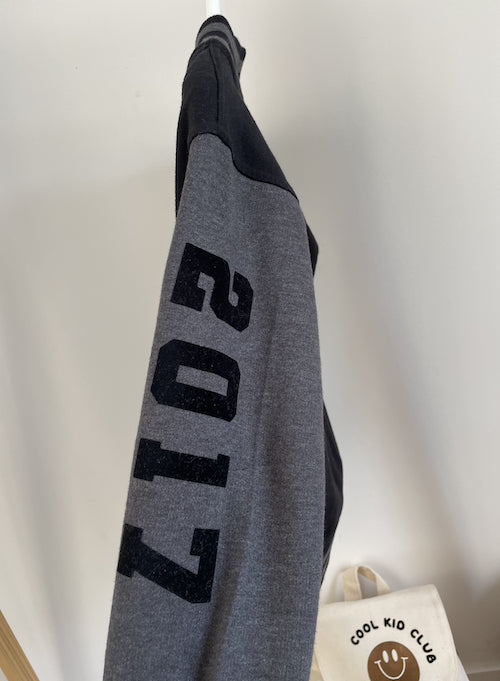 Veste Teddy Noire Enfant Personnalisée – Style et Confort