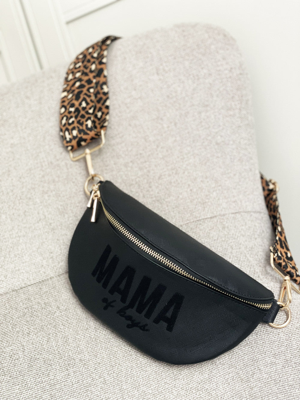 Banane personnalisée léopard – L’accessoire pratique, tendance et unique à adopter !