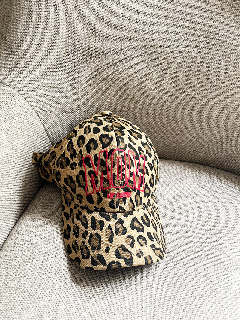 Casquette personnalisée Léopard MOM – Le cadeau parfait et unique pour toutes les mamans tendance !
