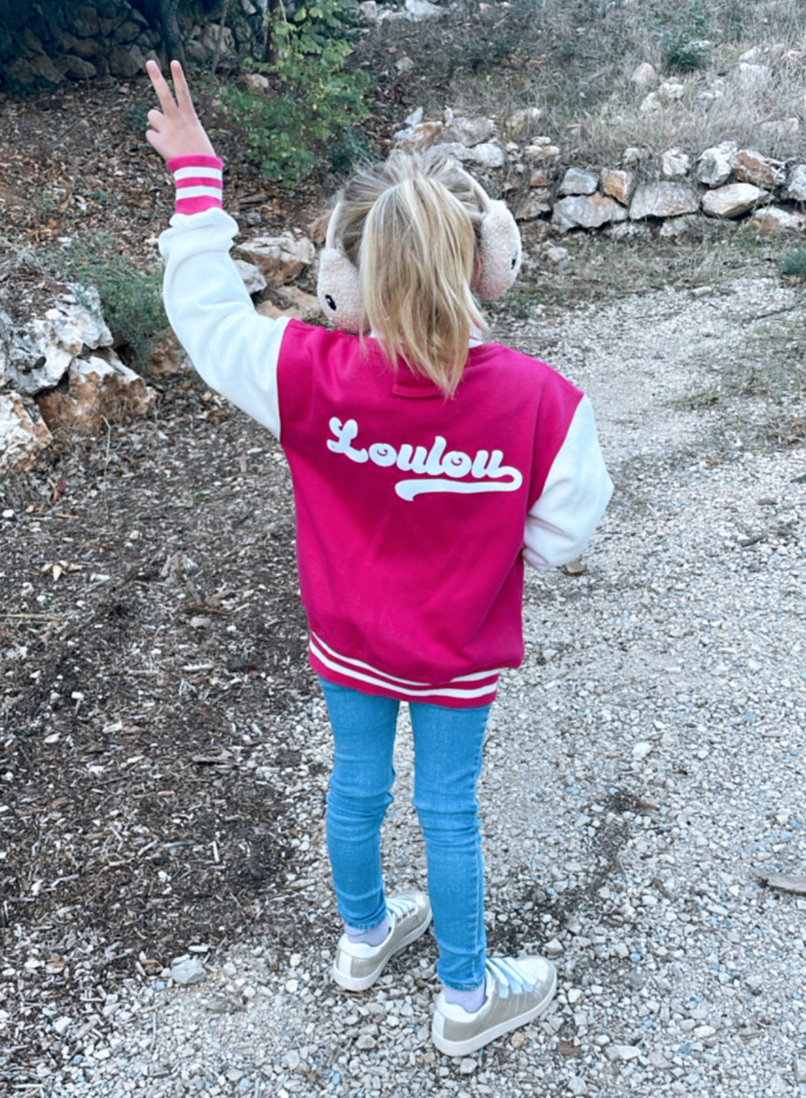 Veste Enfant Personnalisée Style Teddy Fuchsia – Prénom pour un Look Fun et Unique !