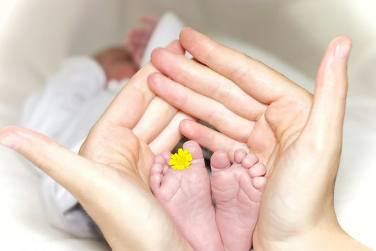 Inspiration prénoms printaniers pour les nouveaux parents