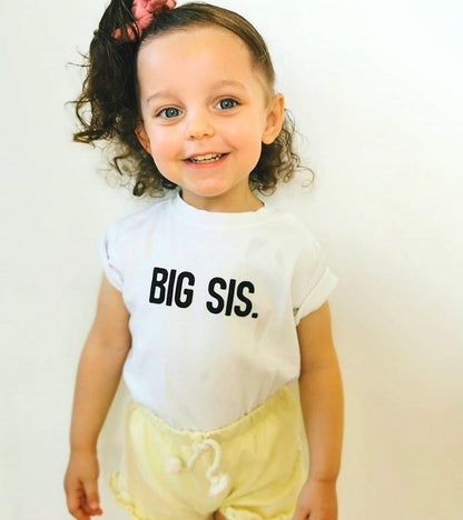 Tee-shirt "Big Sis" en coton bio – Le cadeau parfait pour une future grande sœur