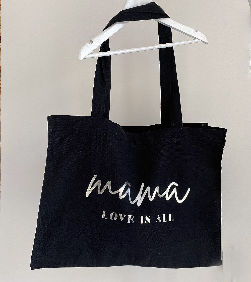 Shopping Bag Personnalisé "Mama - Love is All" – Élégance et Praticité pour Maman