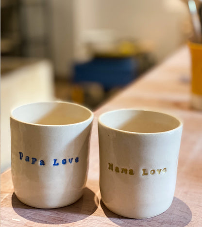 Duo de Tasses Artisanales "Mama Love" et "Papa Love" - Un Cadeau Rempli de Tendresse