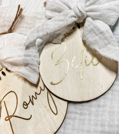 Boule de Noël en bois personnalisable