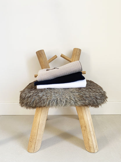 Lange Personnalisé Signature Taupe – Élégance et Douceur pour Bébé