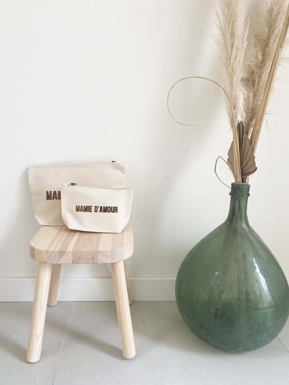 Pochette - Trousse Zippée Personnalisée "Mamie d'Amour" – Cadeau Pratique et Chaleureux
