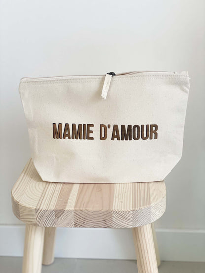 Pochette - Trousse Zippée Personnalisée "Mamie d'Amour" – Cadeau Pratique et Chaleureux