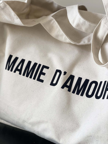 Sac Personnalisé "Mamie d'Amour" – Cadeau Chaleureux et Pratique pour Mamie