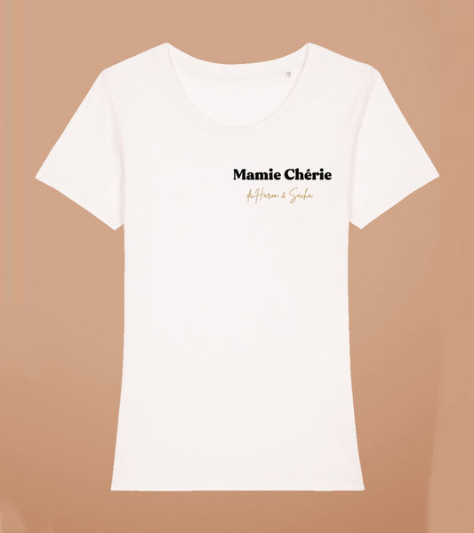 T-shirt Personnalisé "Mamie d'Amour" – Un Cadeau Tendre et Confortable pour Mamie