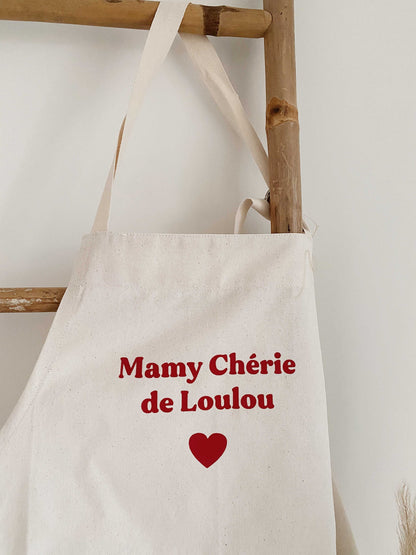 Tablier Personnalisé pour Mamie – Un Cadeau Pratique et Tendre pour Mamie