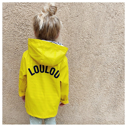 Ciré Personnalisé Enfant – Protégez Votre Petit Aventurier avec Style