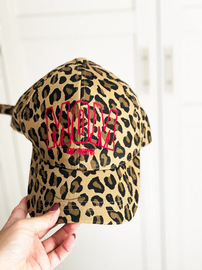 Casquette personnalisée Léopard MOM – Le cadeau parfait et unique pour toutes les mamans tendance !