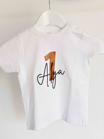 T-shirt Anniversaire personnalisé Enfant avec Prénom et Âge - Cadeau Unique