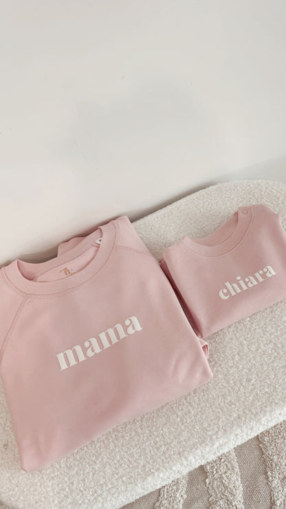 Sweat rose personnalisé "Mama" – Confort et style pour maman