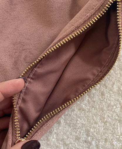 Pochette Personnalisée en Velours  – Gris Argenté et Rose Bois de Rose, Disponible en 2 Formats