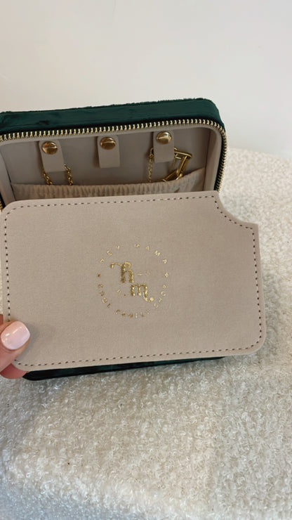 Boîte à Bijoux Personnalisée en Velours – Mamie Chérie 💛