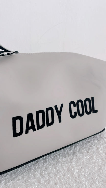 ✨ Trousse de Toilette Personnalisée DADDY COOL - Parce qu’un papa stylé mérite aussi ses essentiels bien rangés.