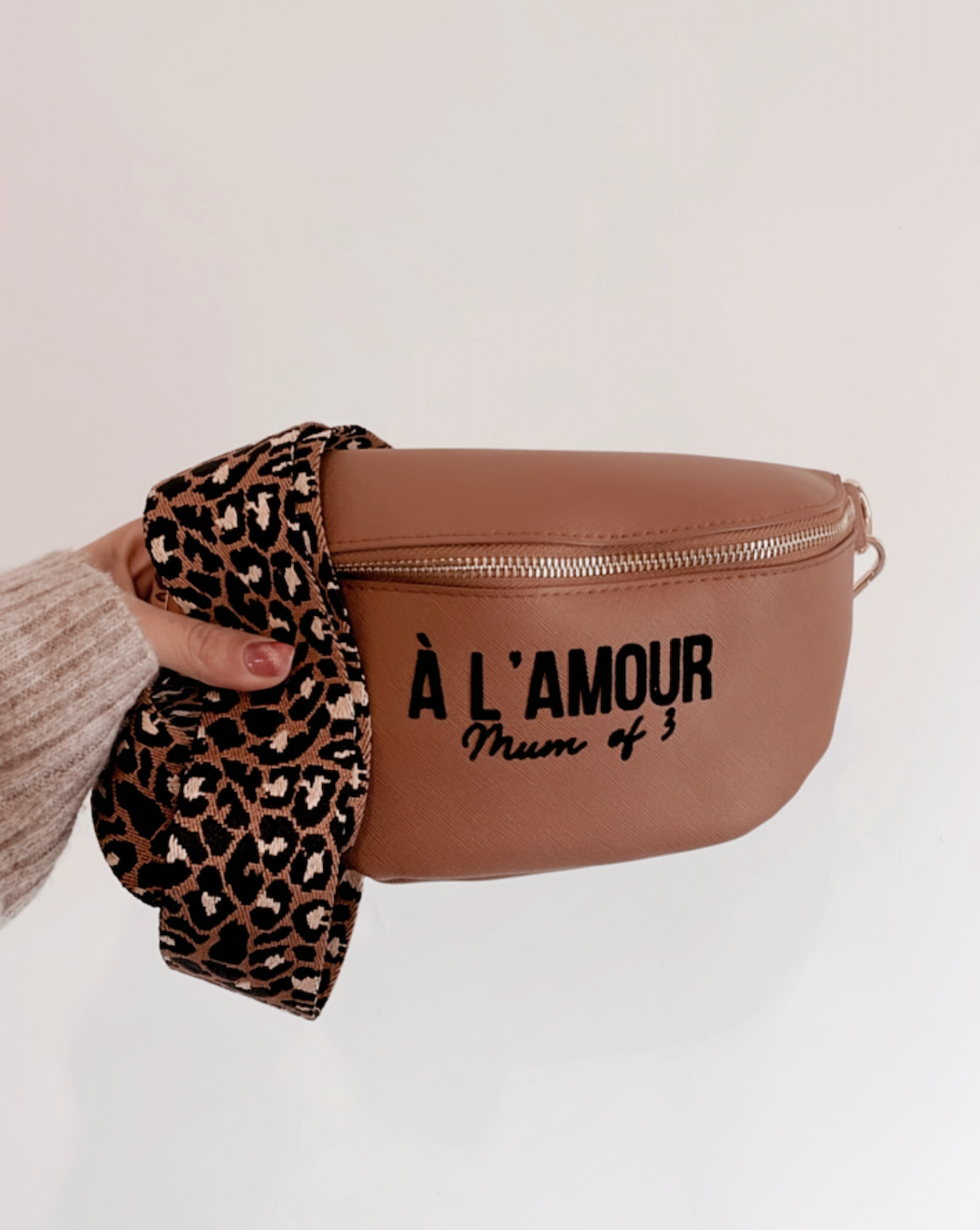 Banane personnalisée leopard camel - Accessoire Pratique et Tendance