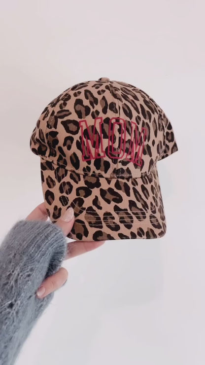 Casquette personnalisée Léopard MOM – Le cadeau parfait et unique pour toutes les mamans tendance !